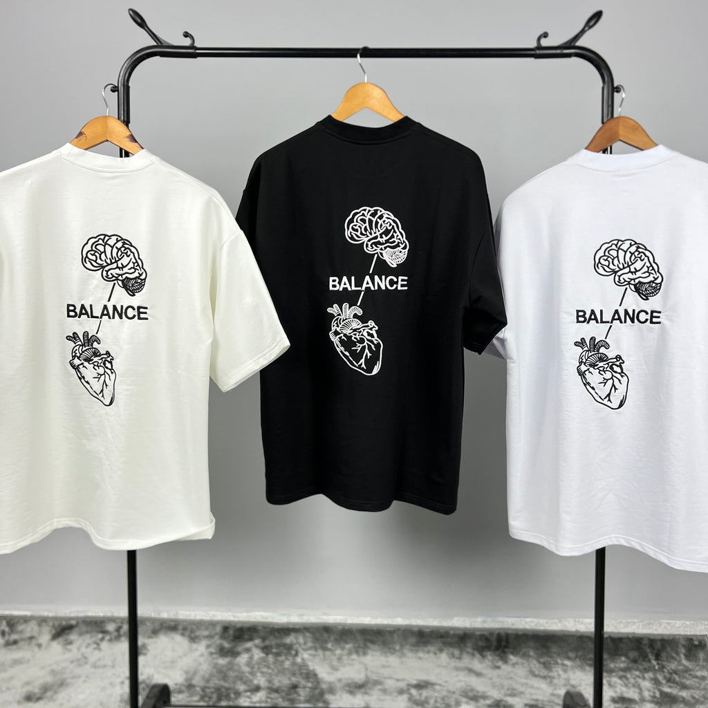 balance T-shirt (Oversized)